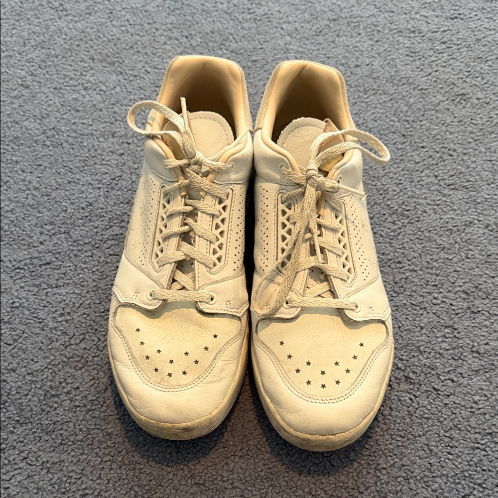 Adidas Women’s Slamcourt Low Top Leather Sneakers